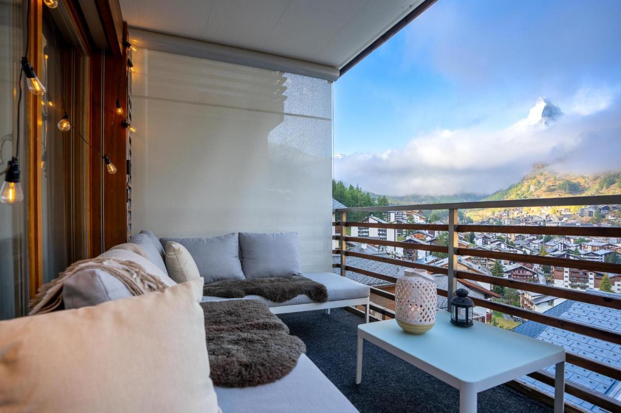 Modern Apartment With View Over צרמט מראה חיצוני תמונה